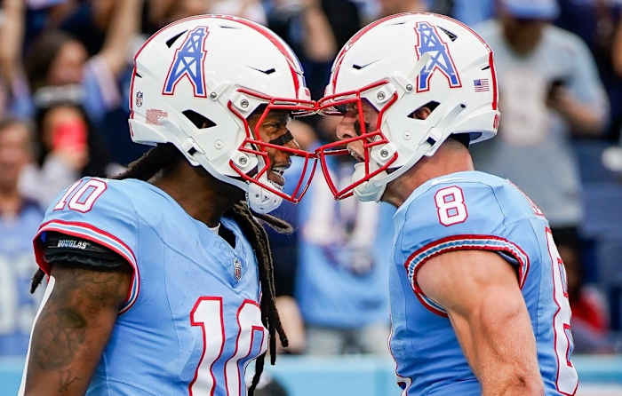 DeAndre Hopkins and Will Levis celebrate after their first touchdown strike on Sunday.